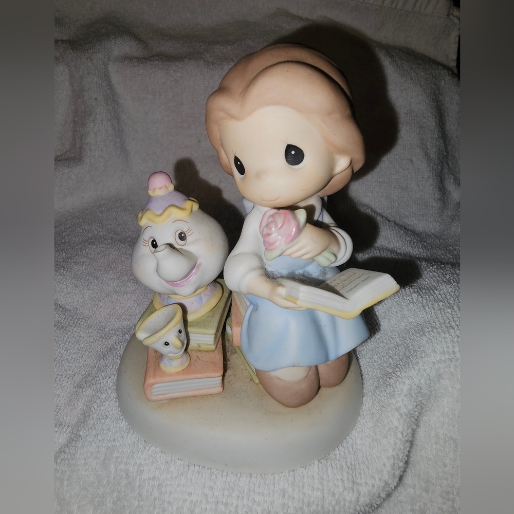 Disney Showcase Collection Base